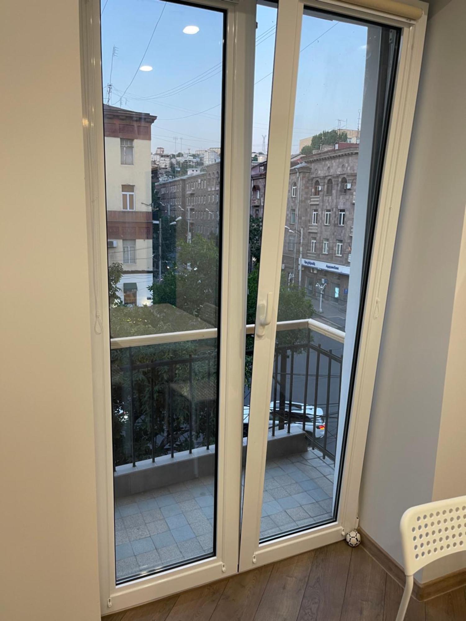 Апартаменты Yerevan Downtown Luxe Экстерьер фото